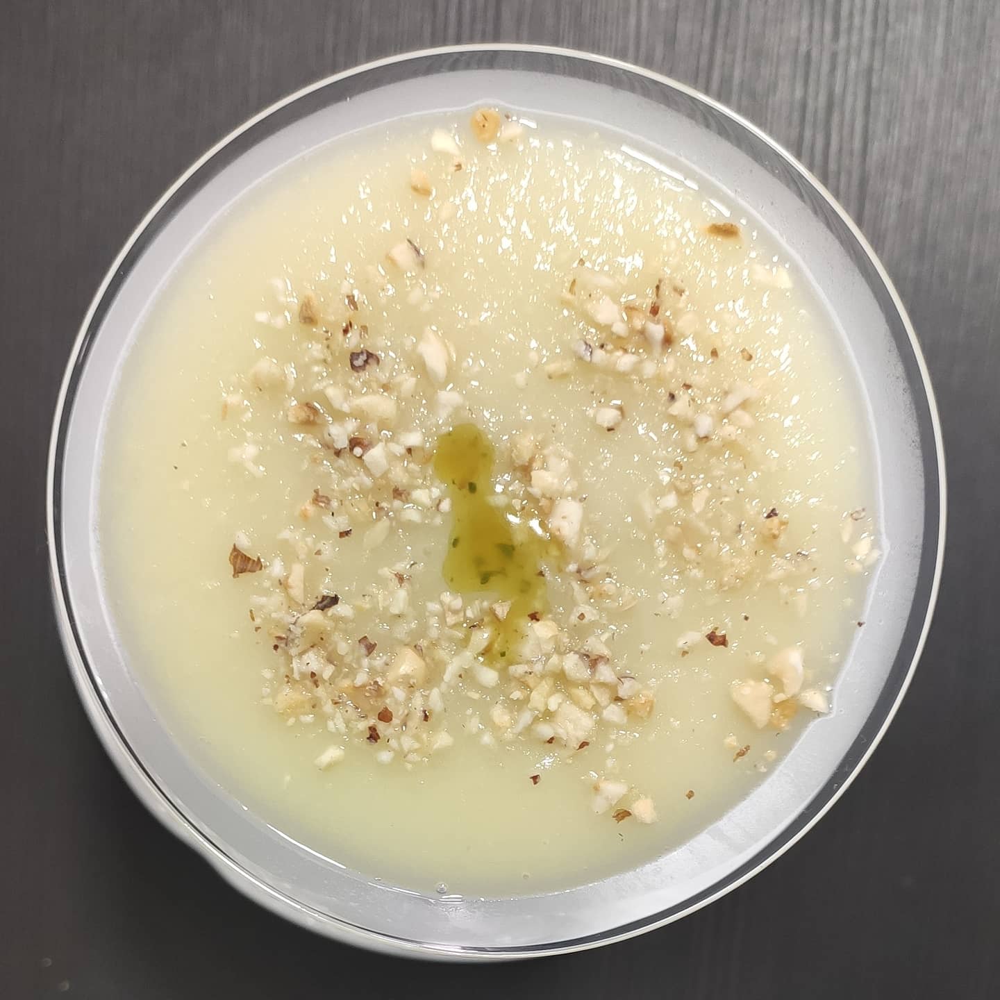 Crema de apionabo
